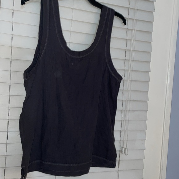 Faherty Dream Scoop Neck Tank Top made from 100% organic cotton, size M, NWT - Picture 5 of 8